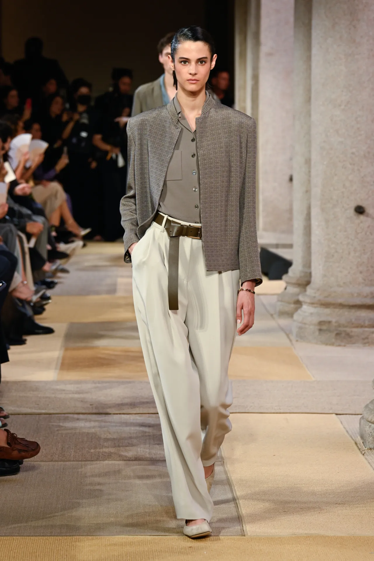 Giorgio Armani xuân hè 2027: “Evolution” và hành trình tiếp nối một di sản 3 giorgio armani mfw rtw mens spring 2027 r gg 008